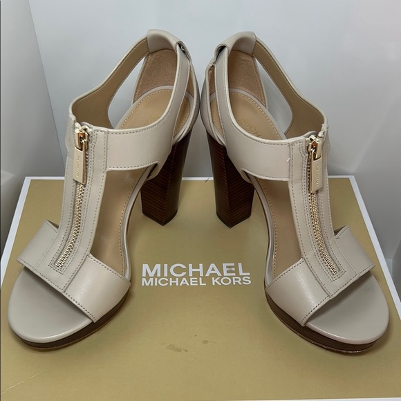 Michael Kors Women’s Cream &  Brown High Heel Shoes, Size 6, Excellent New Con. - Picture 3 of 8